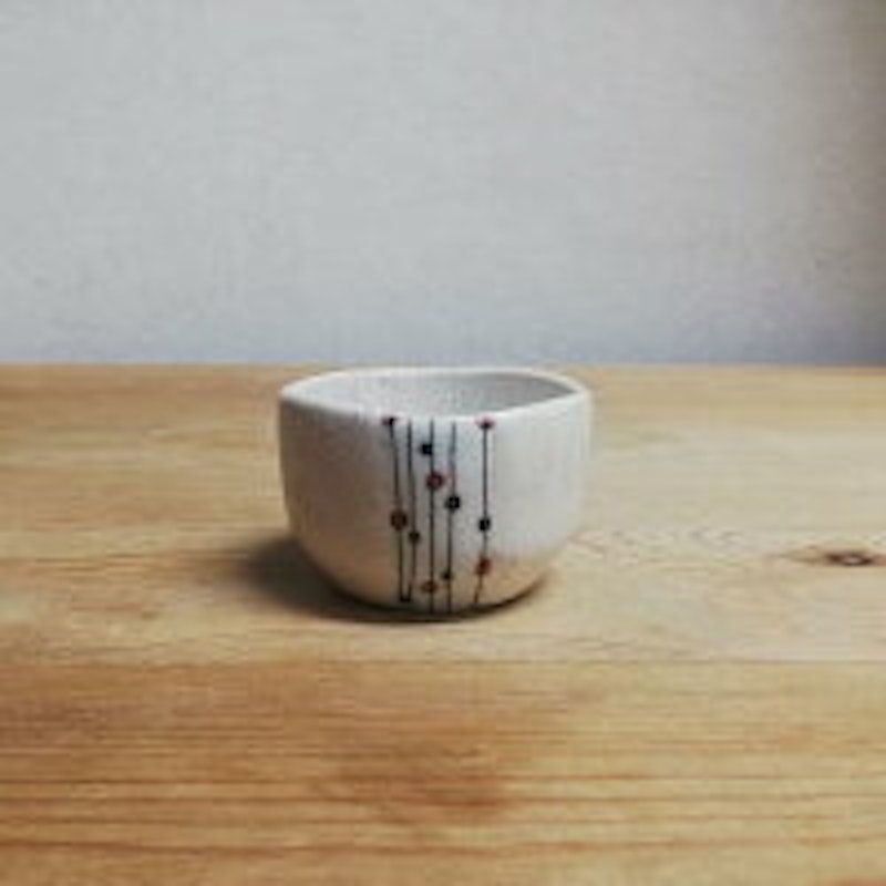 萬古焼 白玉すだれ ぐい呑 2