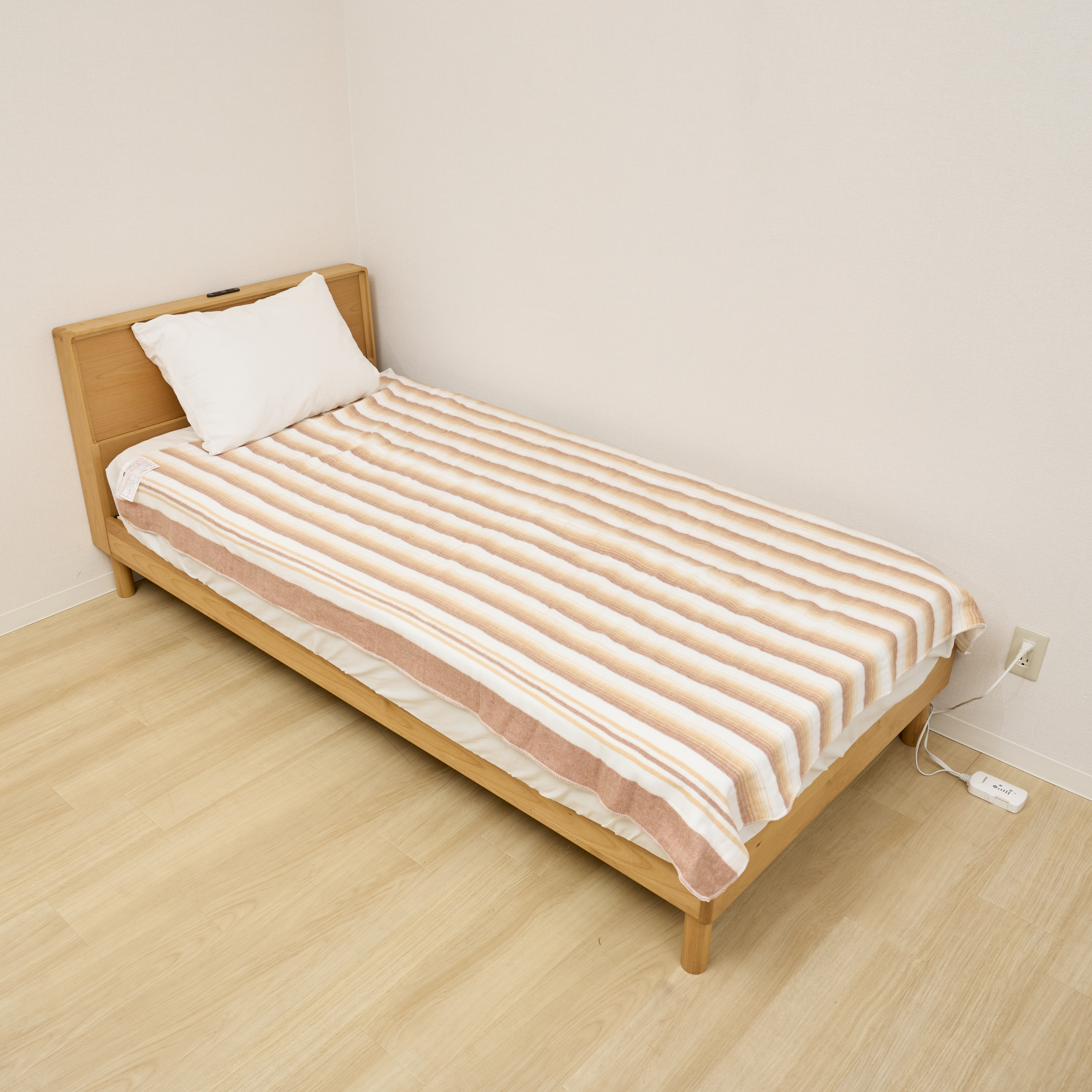 グリーンクロス MORITA 電気掛敷毛布 TMB-K19KS ■▼460-2337 6300033765 1個 MORITA モリタ TMB-K19FM-BL 電気毛布 掛敷毛布 フランネル毛布 ブルー