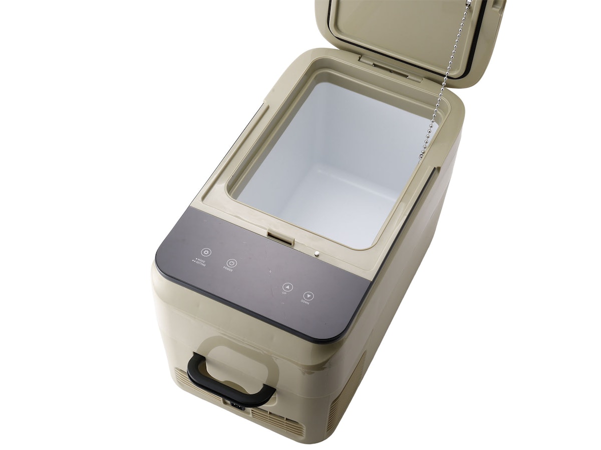 ドンキホーテ 持ち運べる冷凍冷蔵庫 26Lをレビュー!クチコミ・評判を ドンキホーテ 持ち運べる冷凍冷蔵庫 26Lをレビュー!クチコミ・評判を