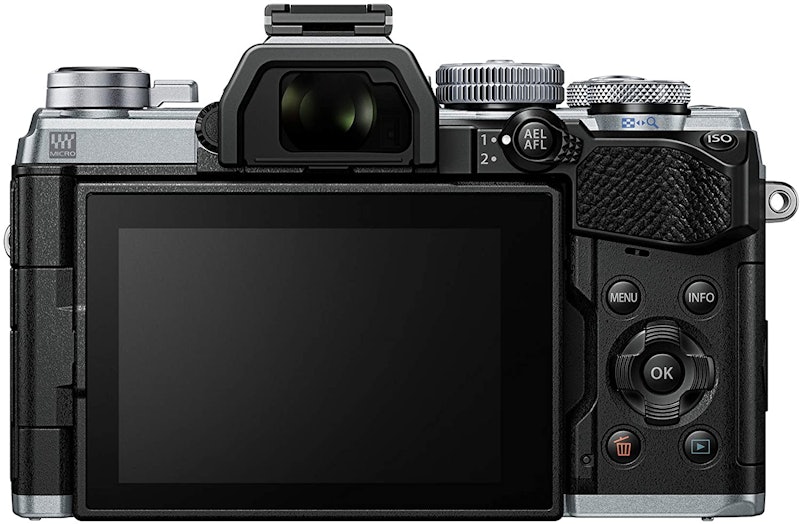 OM-D E-M5 Mark III 2