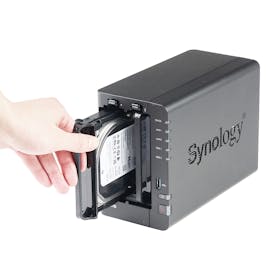 Synology DiskStation DS220+を検証レビュー!NASの選び方も紹介 Synology DiskStation DS220+を検証レビュー!NASの選び方も紹介