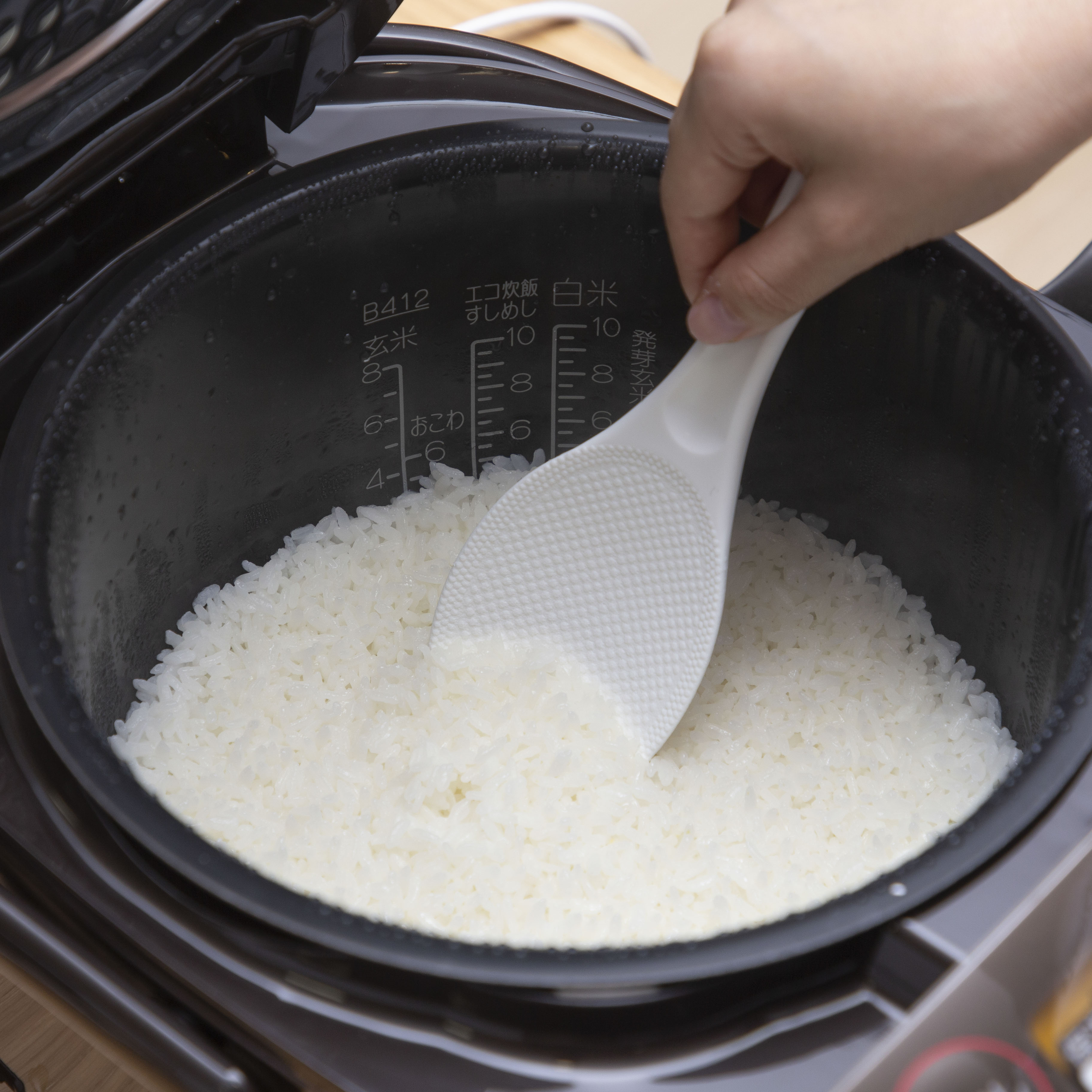 象印 Np Vz18 Taを全12商品と比較 口コミや評判を実際に使ってレビューしました Mybest