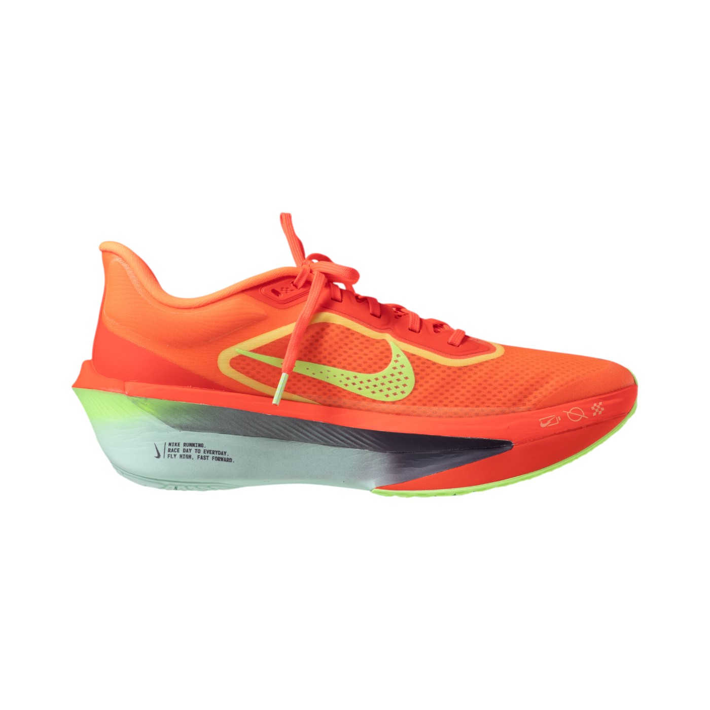 NIKE Zoom FLY 6 FN8454-601を検証レビュー！ランニングシューズの