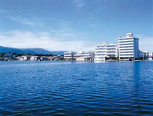 湖畔の宿 吉田家 1