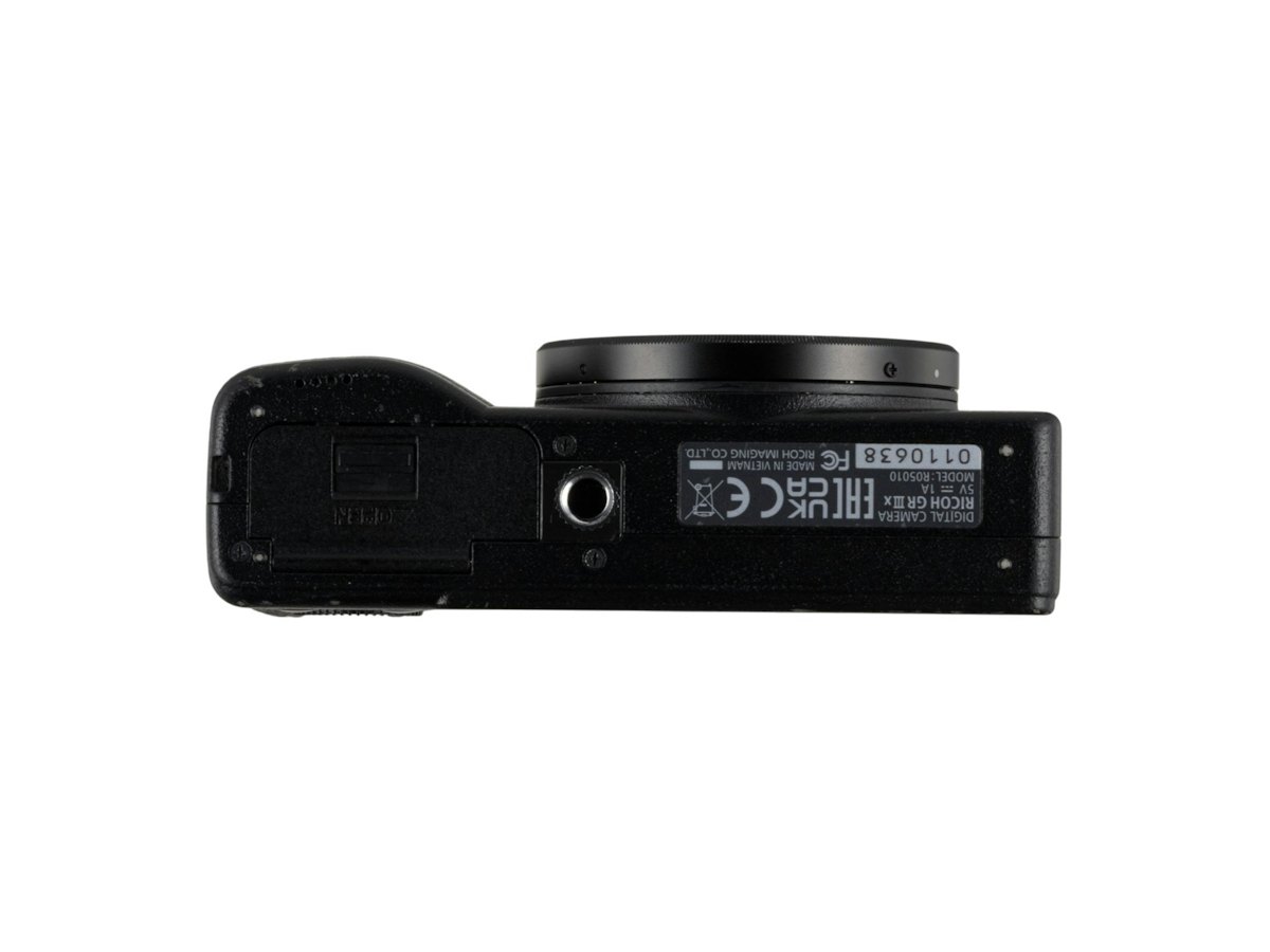 RICOH GR IIIxを徹底レビュー!実際に使ってわかったメリット RICOH GR IIIxを徹底レビュー!実際に使ってわかったメリット