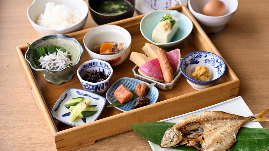 コスタ・デル・ソル ひじ 8