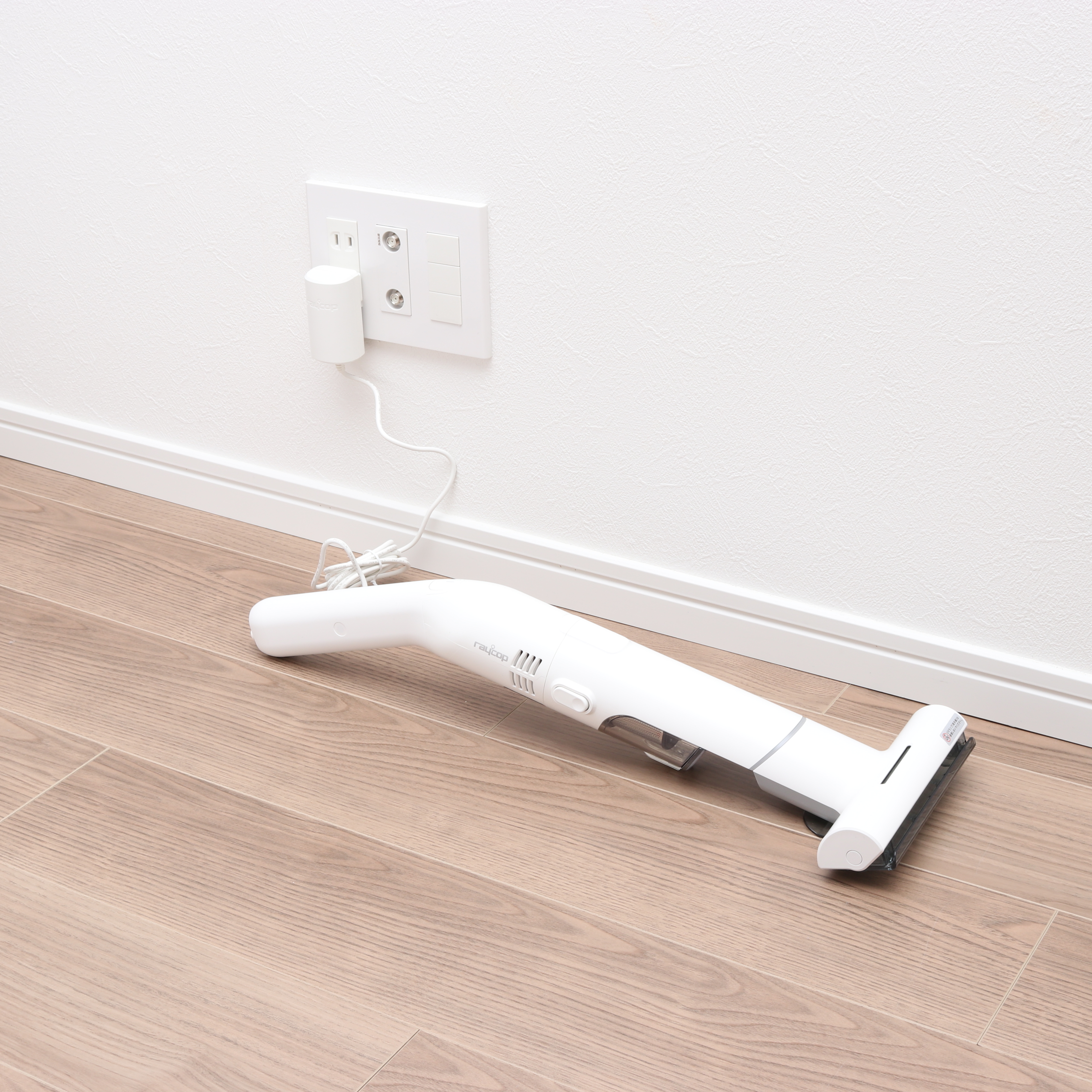 掃除機・クリーナー RAYCOP GO UV+ RGO-100JPWH Amazon.co.jp: RayCOP RE-100JWH-E Futon Cleaner, UV