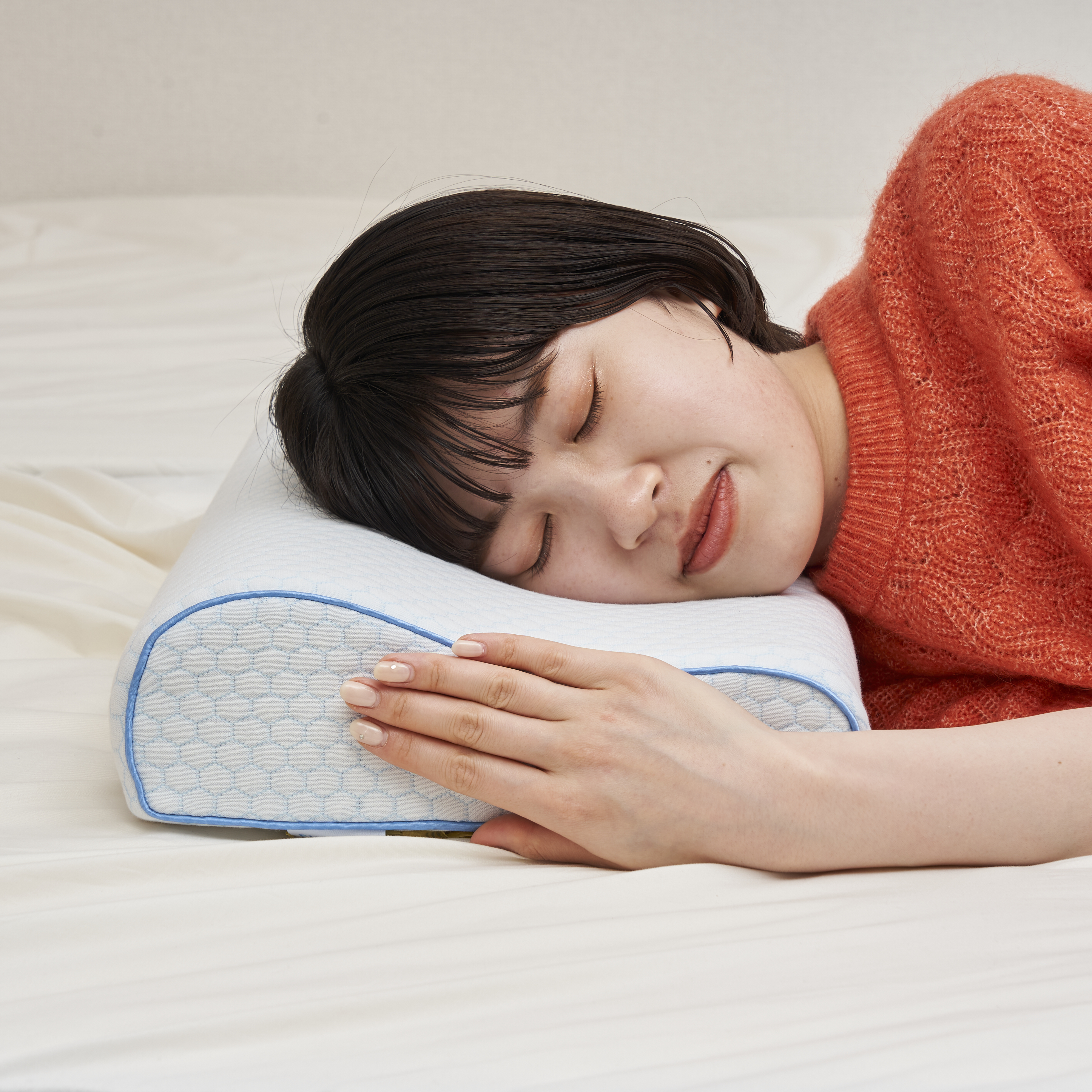 安価 低反発枕 安眠枕 枕 まくら 肩こり 洗える枕カバー