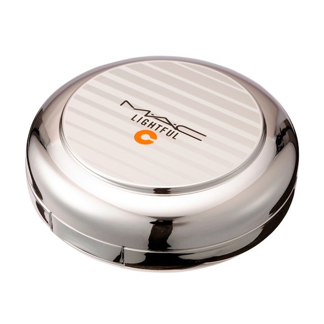 M A C クイックフィニッシュ クッション コンパクトを他商品と比較 口コミや評判を実際に使ってレビューしました Mybest