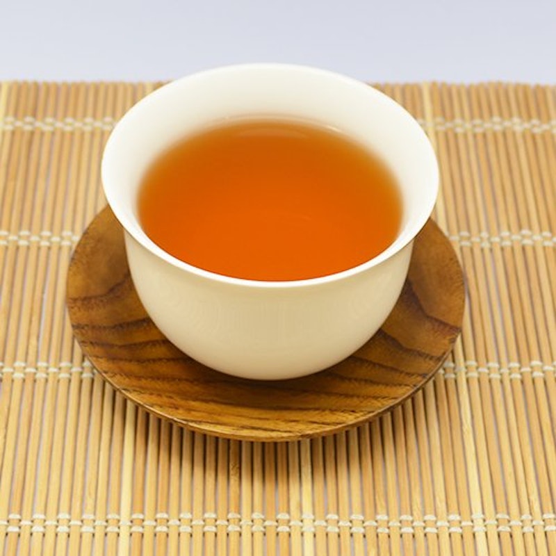 国産のすぎな茶 3