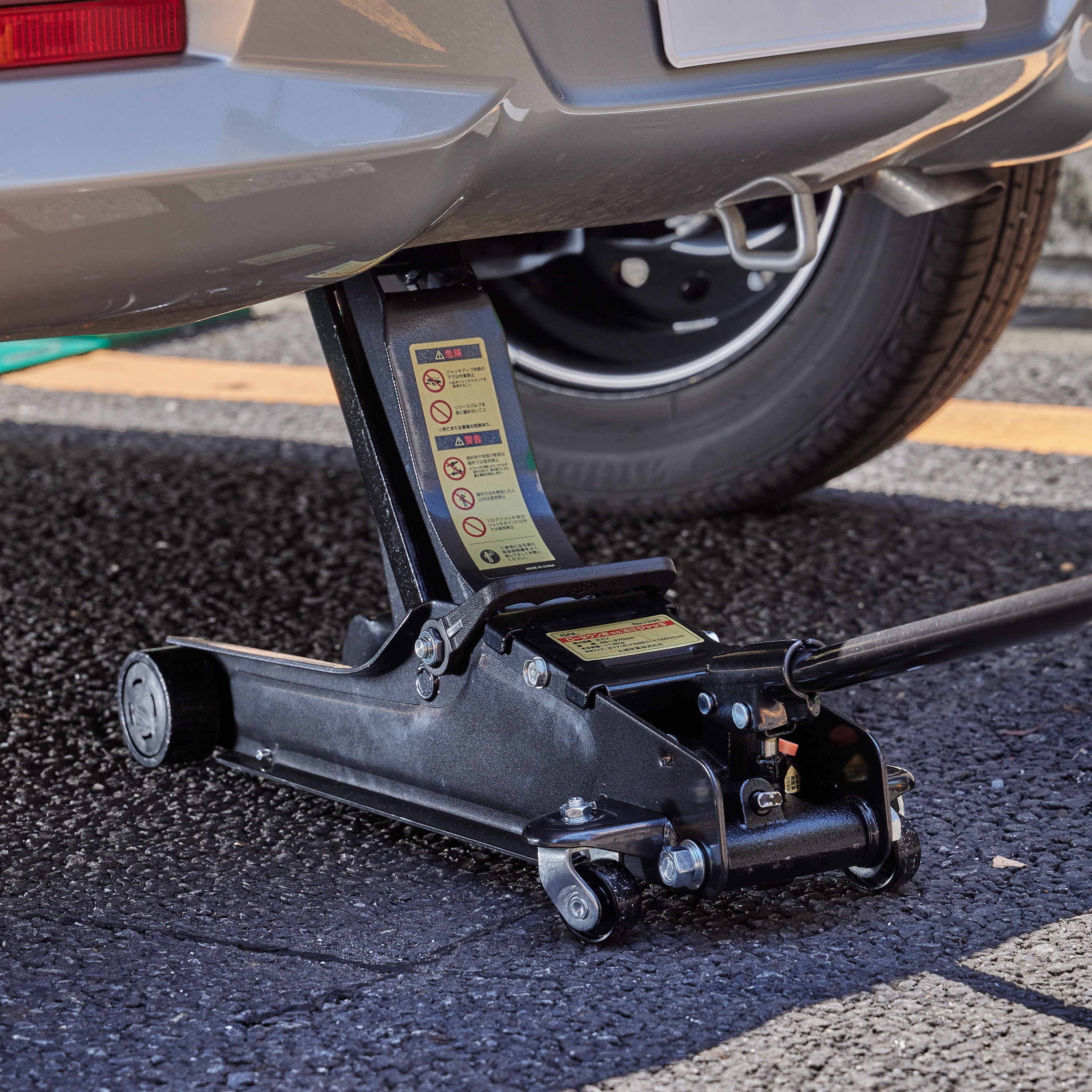 大橋産業 ローダウン車対応 油圧式ジャッキ 1335を検証レビュー