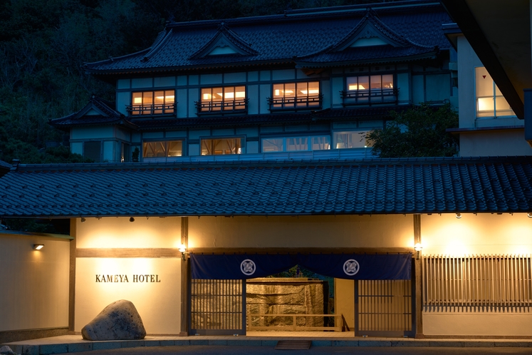 KAMEYA HOTEL 3