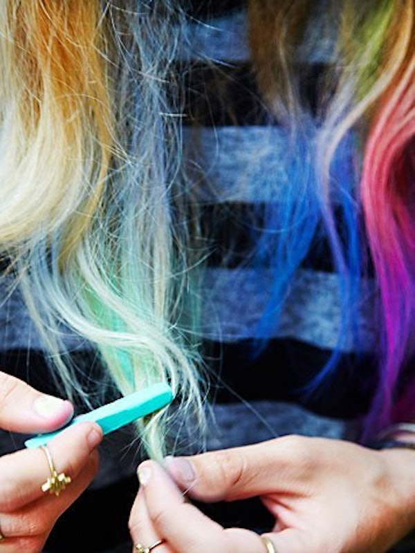 HAIR CHALKIN 3