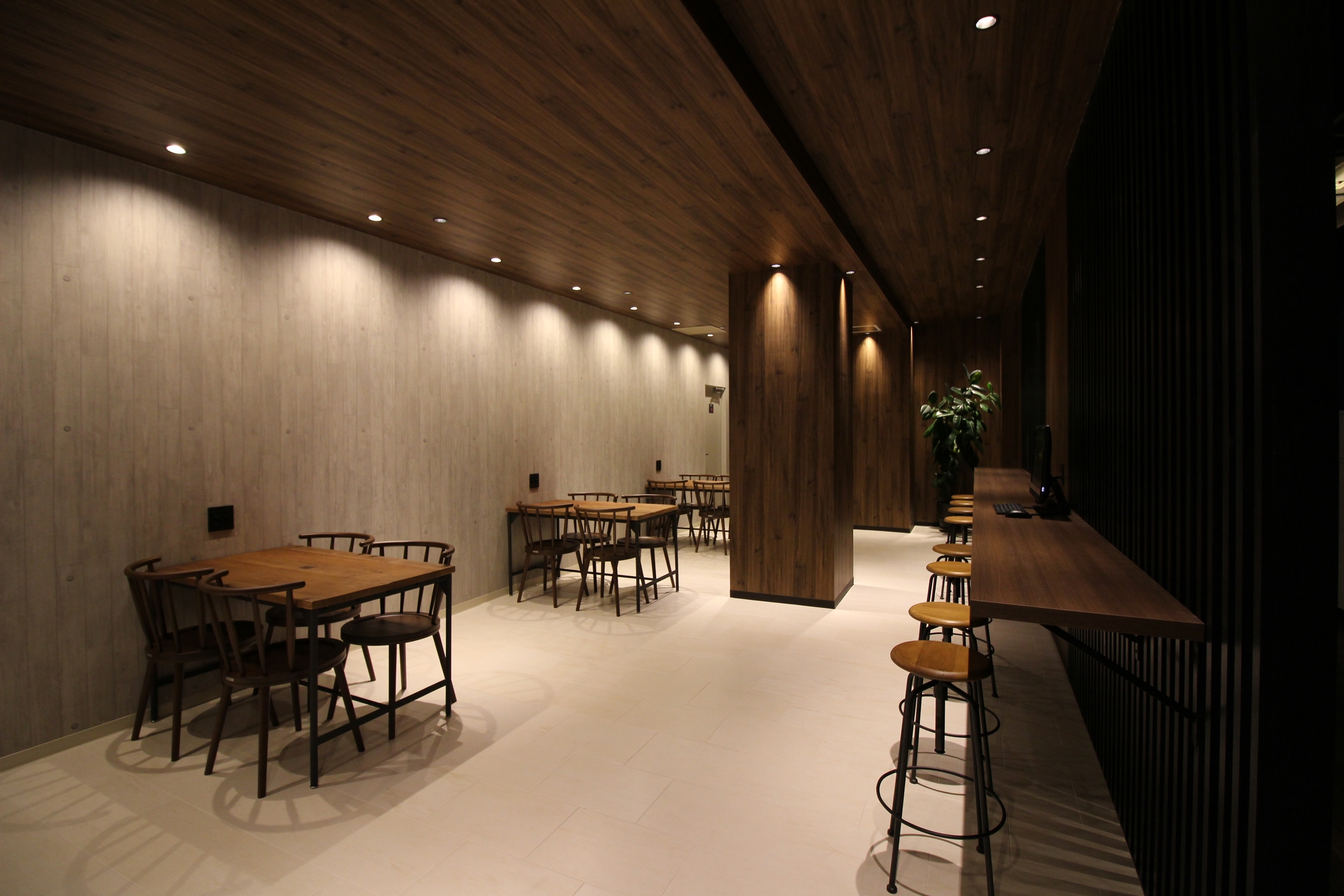 NHOTEL 6