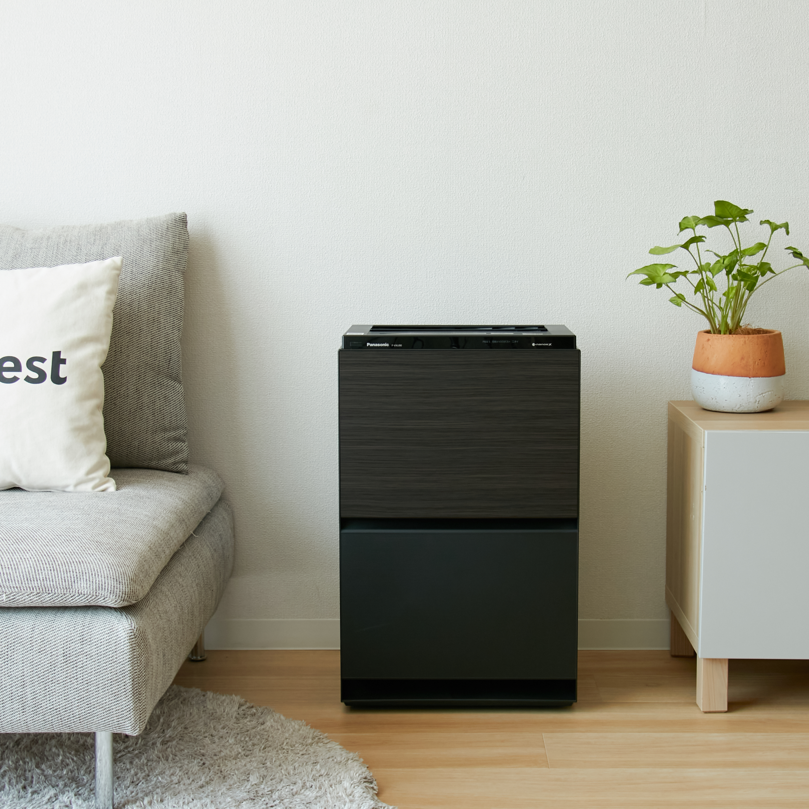 8/25値下げ！パナソニック 加湿空気清浄機 F-VXU90-W