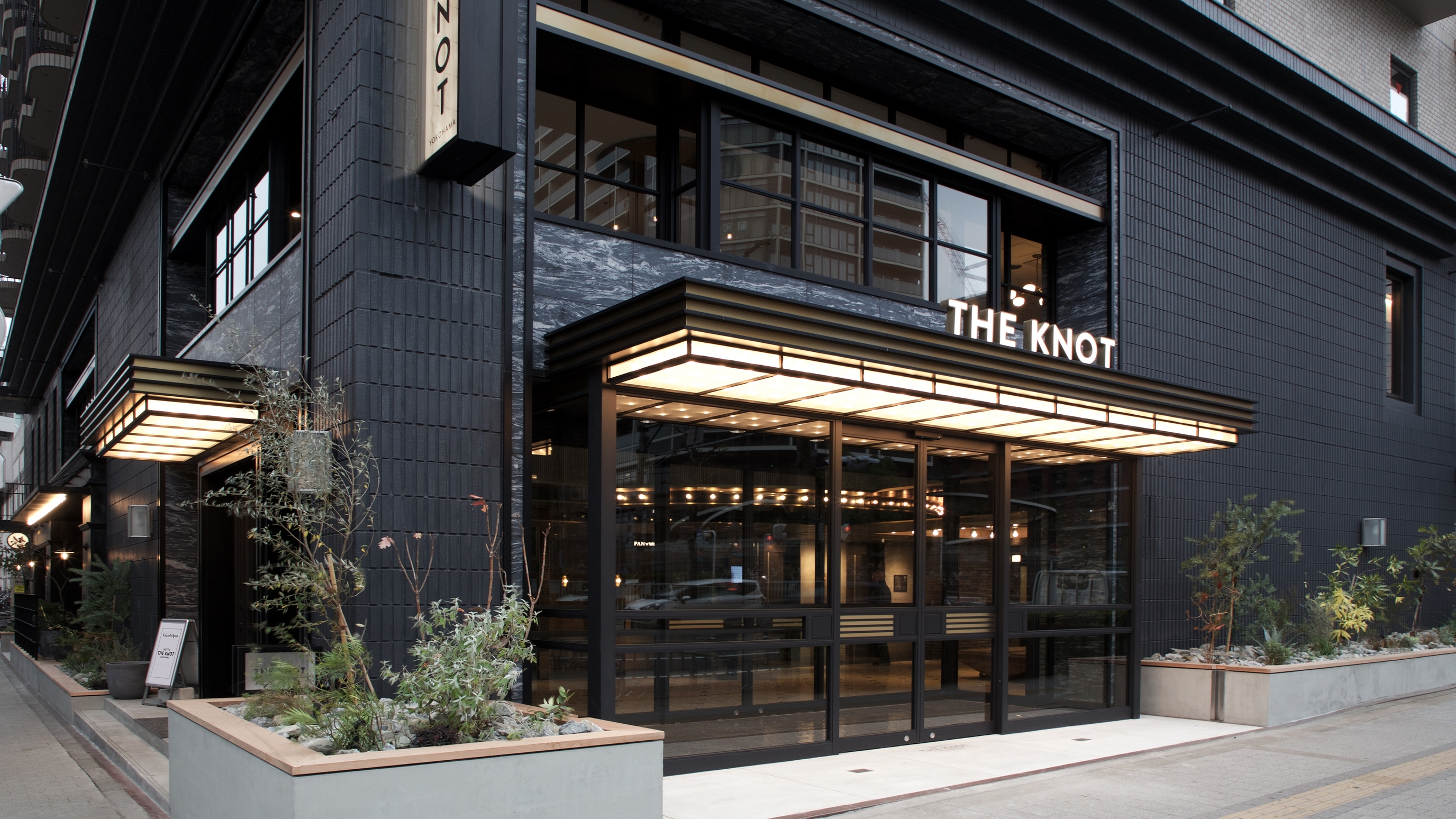 HOTEL THE KNOT YOKOHAMA 1