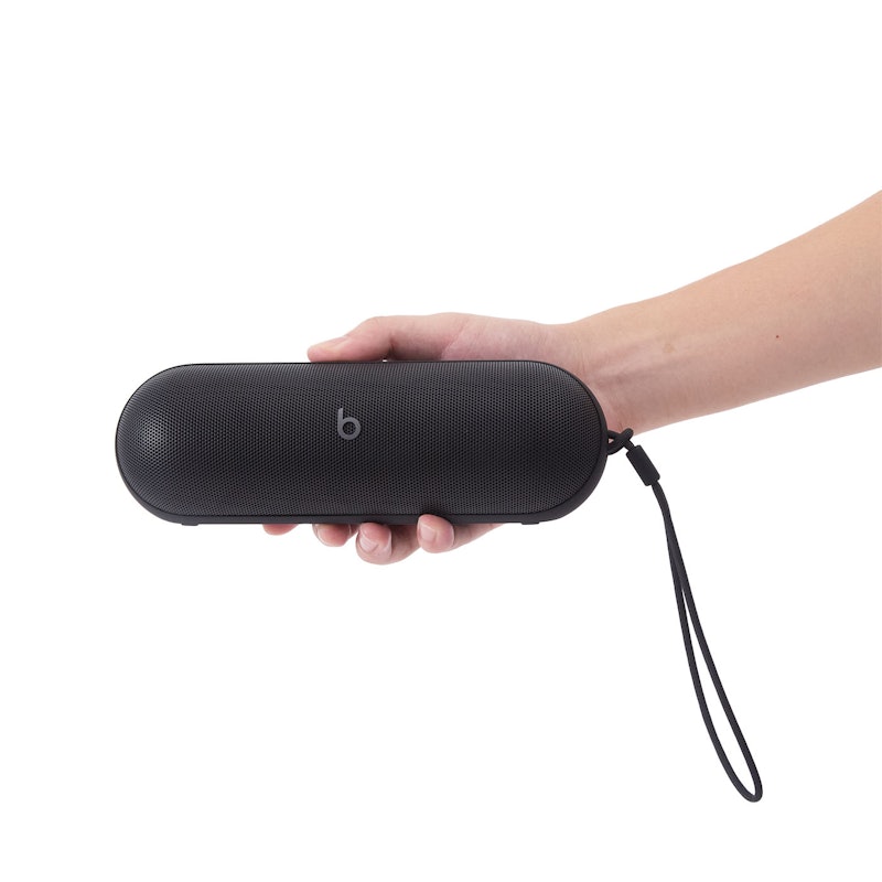Beats Pillの口コミ・評判は?実際に使ってよい点・気になる点を Beats Pillの口コミ・評判は?実際に使ってよい点・気になる点を