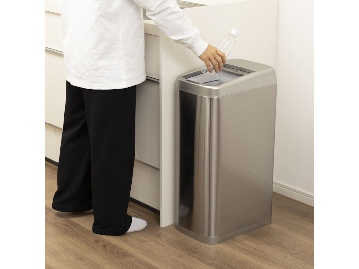 ニトリ シャッター式50L自動開閉ゴミ箱 5690799を検証レビュー ニトリ シャッター式50L自動開閉ゴミ箱 5690799を検証レビュー