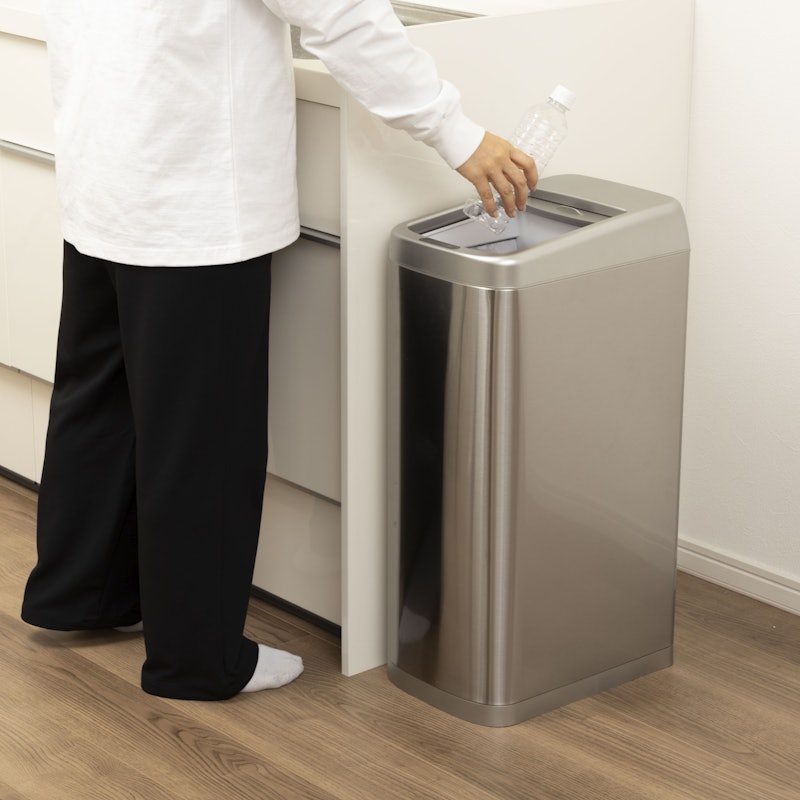 ニトリ シャッター式50L自動開閉ゴミ箱 5690799を検証レビュー!自動 ニトリ シャッター式50L自動開閉ゴミ箱 5690799を検証レビュー!自動