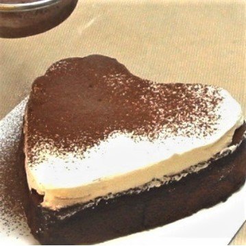 Uマート ハート型チョコスポンジケーキ 2
