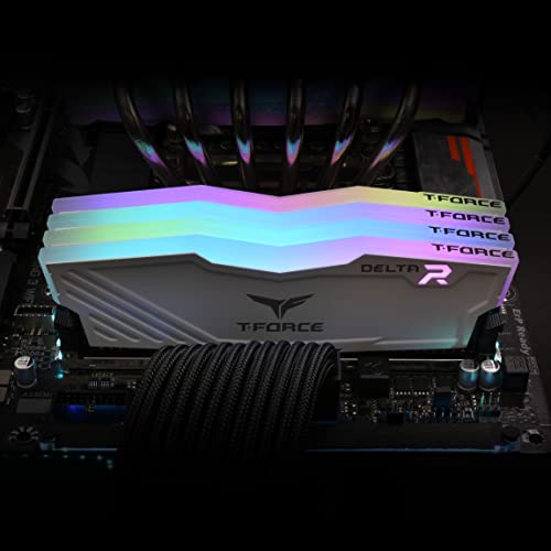 デスクトップゲーミングメモリーモジュール 4