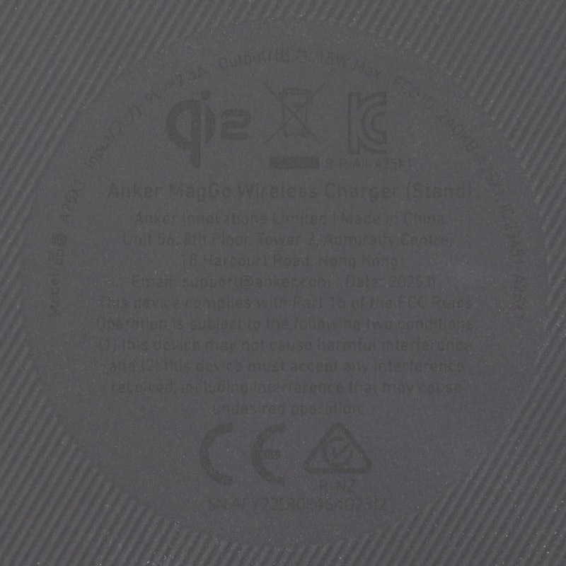 Wireless Charger (Stand) 6