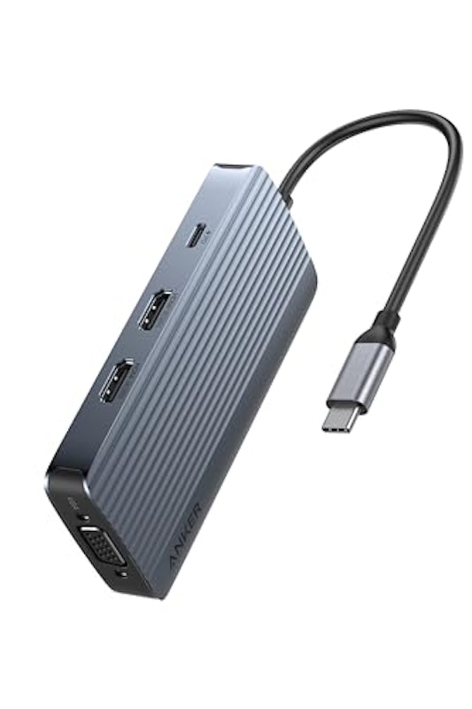 USB-C ハブ(8-in-1, Triple Display) 1