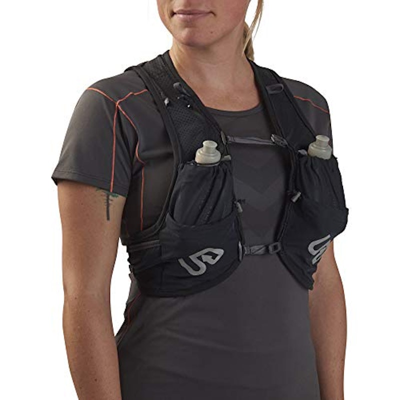 ULTIMATE DIRECTION MARATHON VEST V2 6