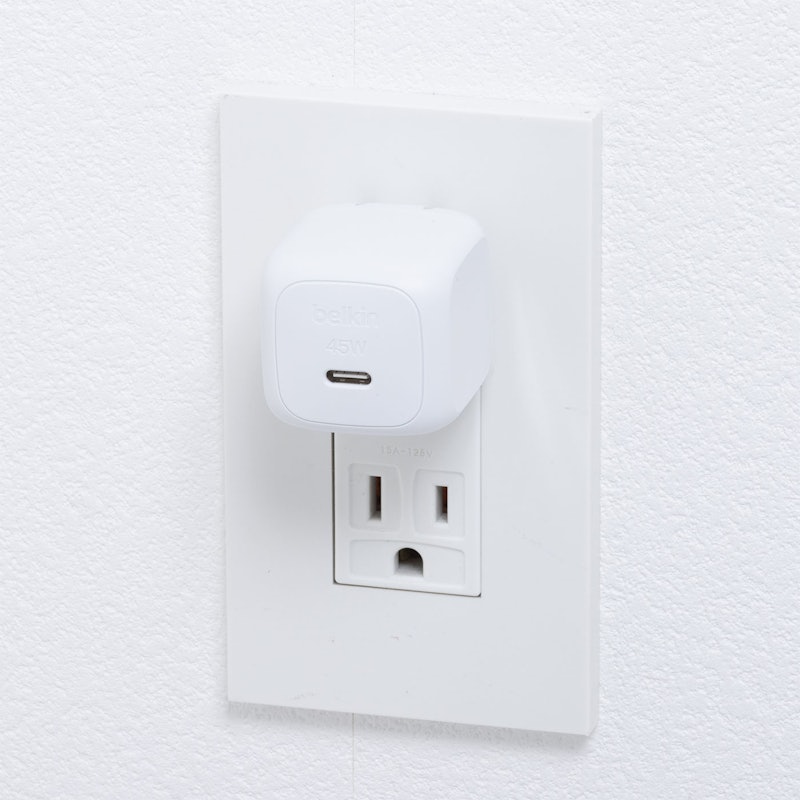 Cubic Charger 5