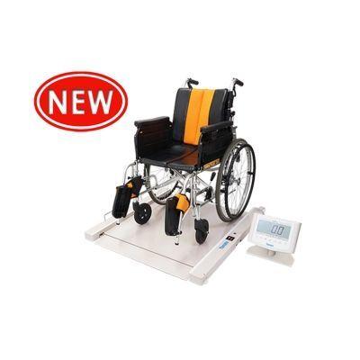 車椅子用体重計　LED表示で見やすく、福祉施設でも活躍