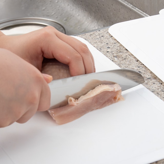 ヘンケルス ミラノa 三徳包丁を他商品と比較 口コミや評判を実際に使ってレビューしました Mybest ヘンケルス ミラノa 三徳包丁を他商品と比較 口コミや評判を実際に使ってレビューしました Mybest