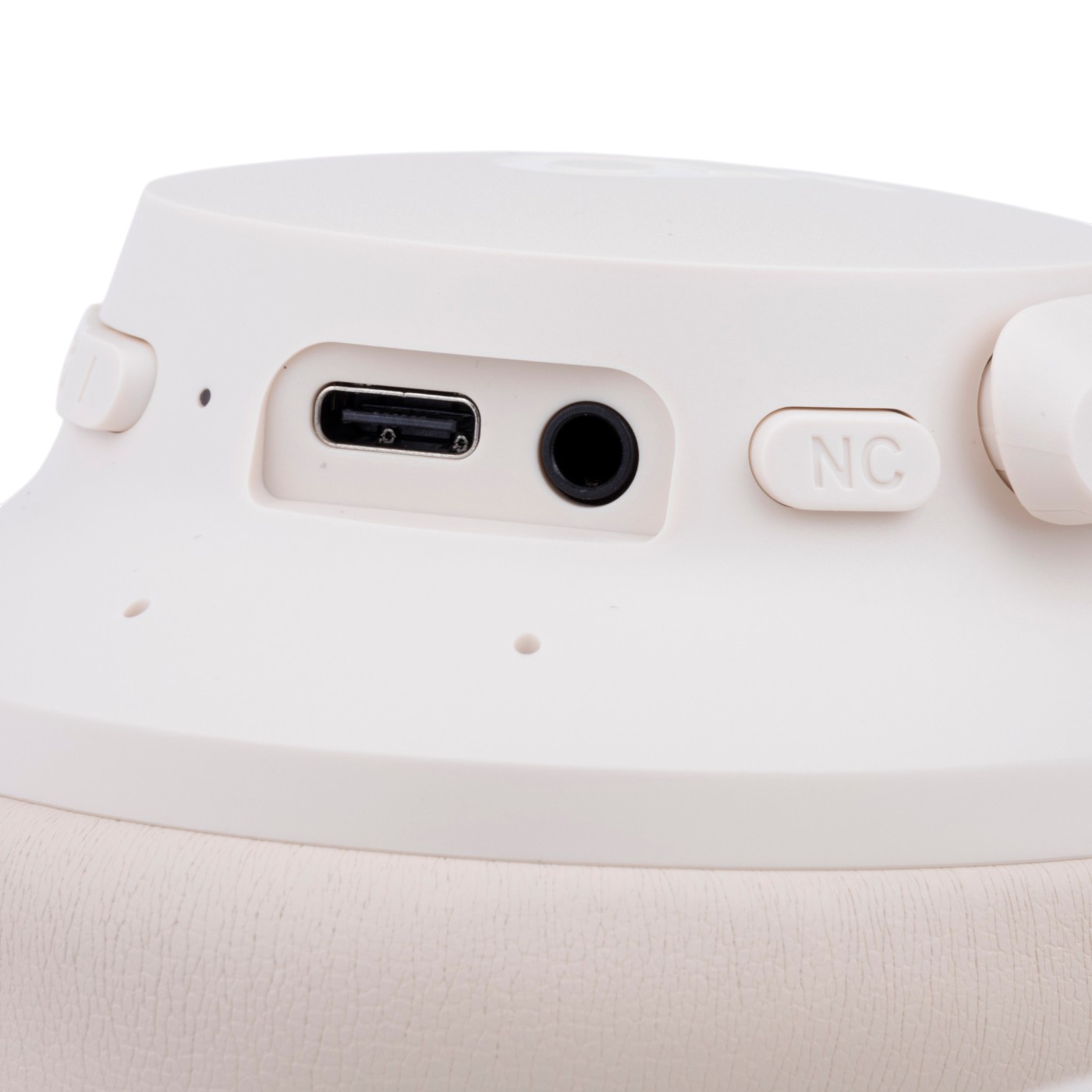 Soundcore Q20i 4
