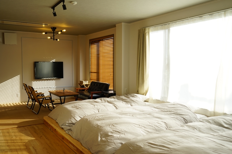 wanderlust STAY 3