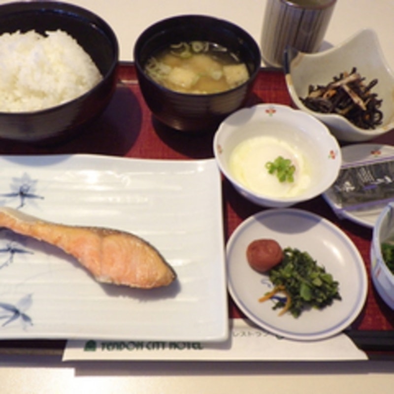天童シティホテル 4