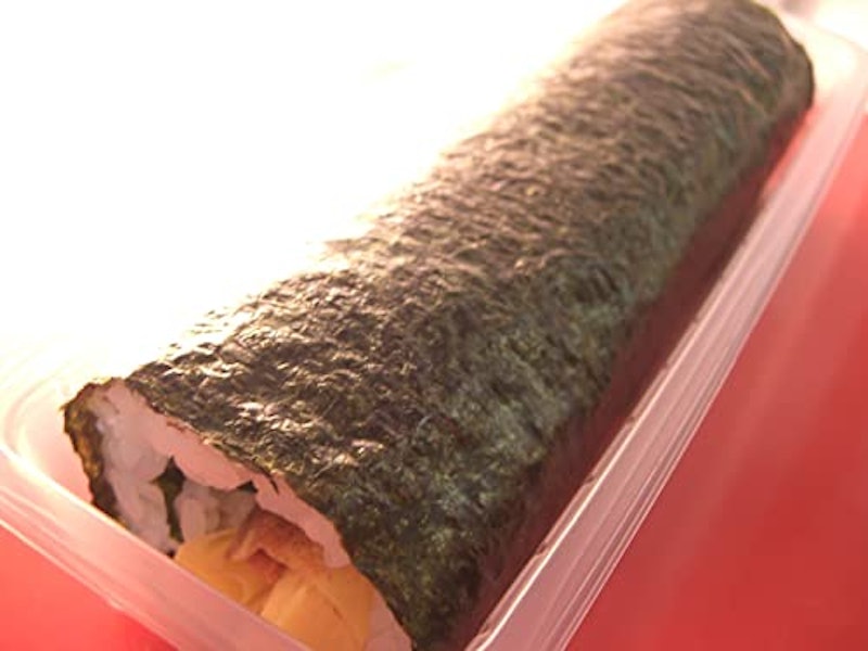 恵方巻き贅沢海鮮上巻き 3