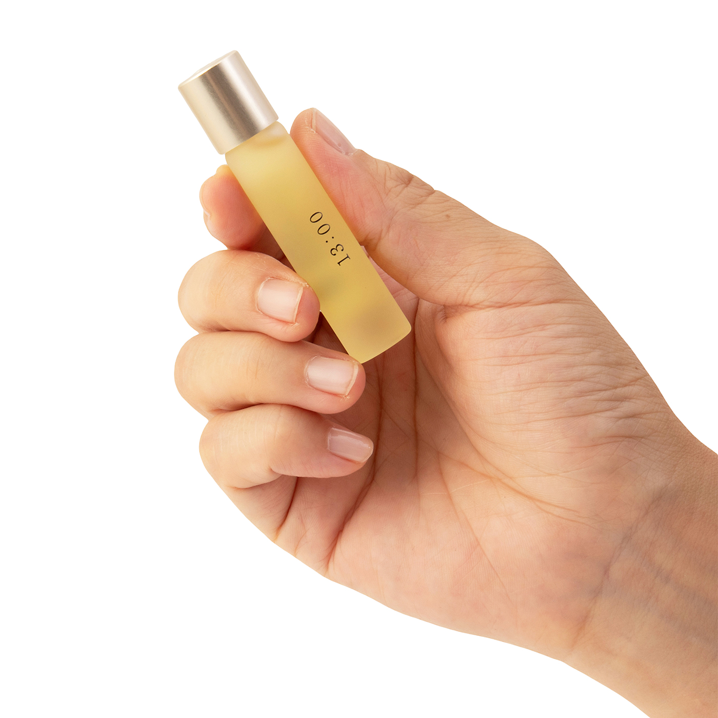 ウカ uka nail oil 13:00を検証レビュー！ネイルオイルの選び方も紹介