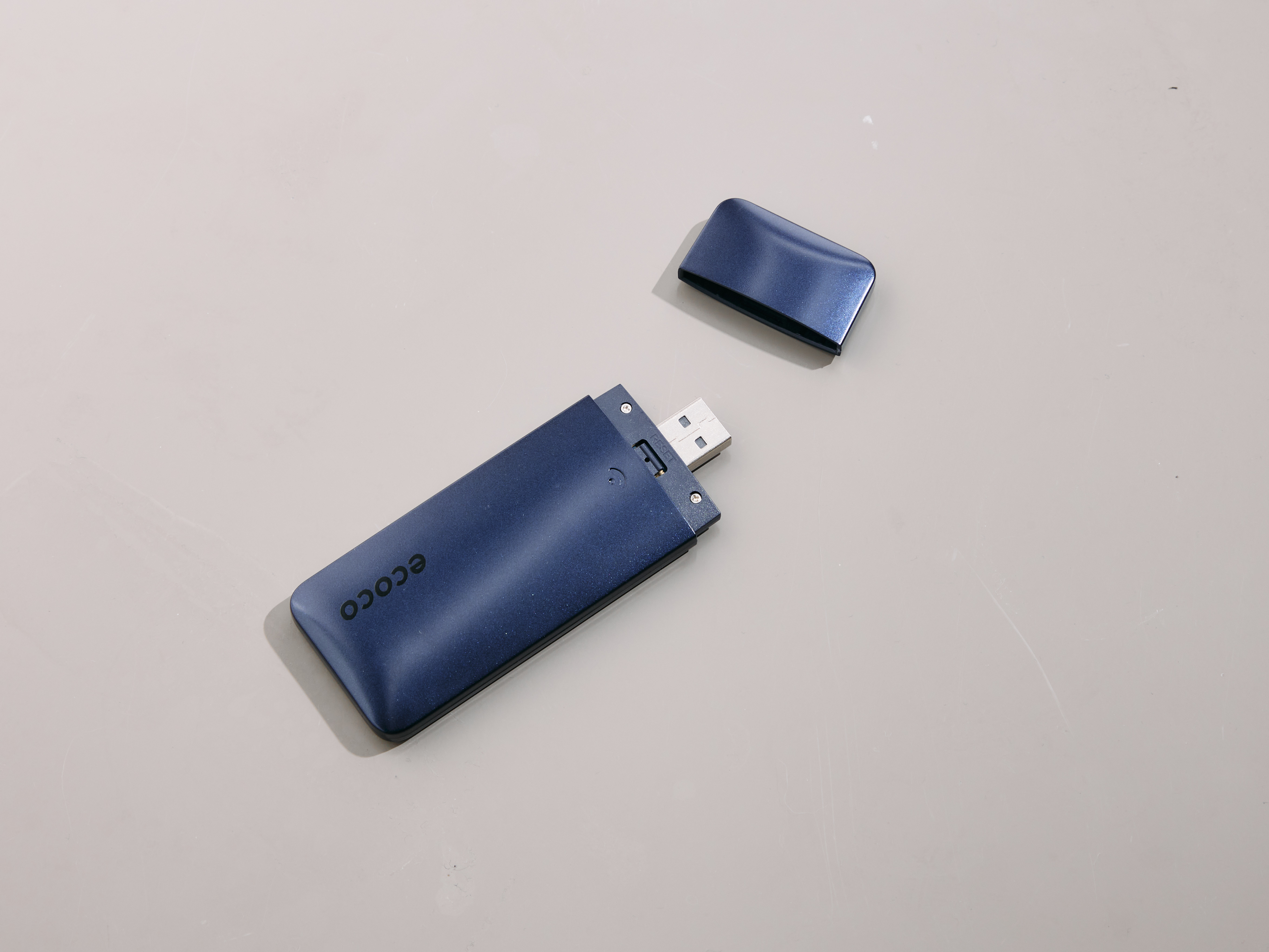 ecoco】100GBモデル usb wifi 残数0 ecoco USBスティックwifi 残り