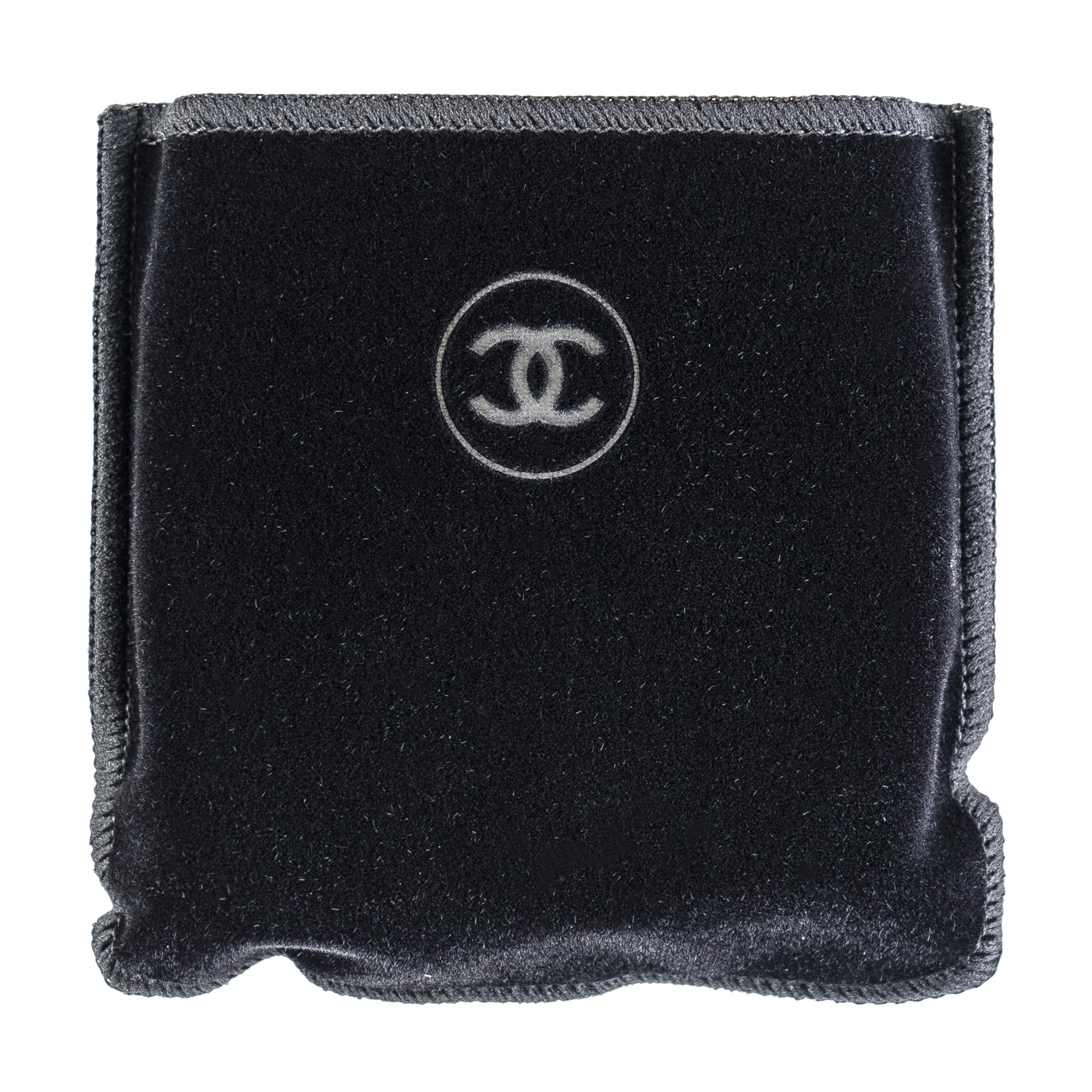 シャネル レキャトル オンブル 79 スパイシーズをレビュー！クチコミ