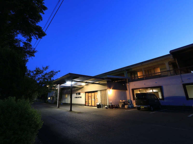 八勝園湯元館 4