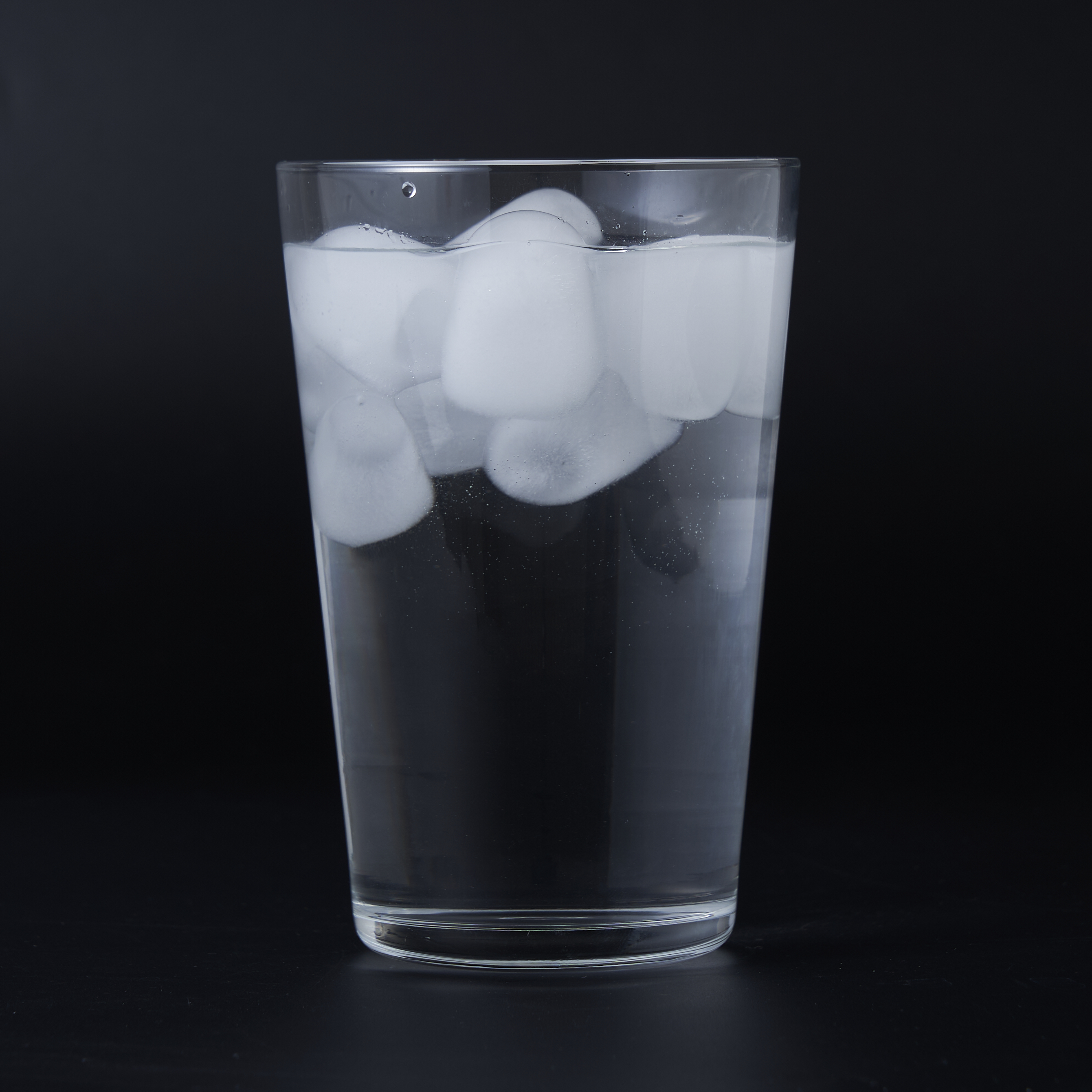 高速製氷機 10