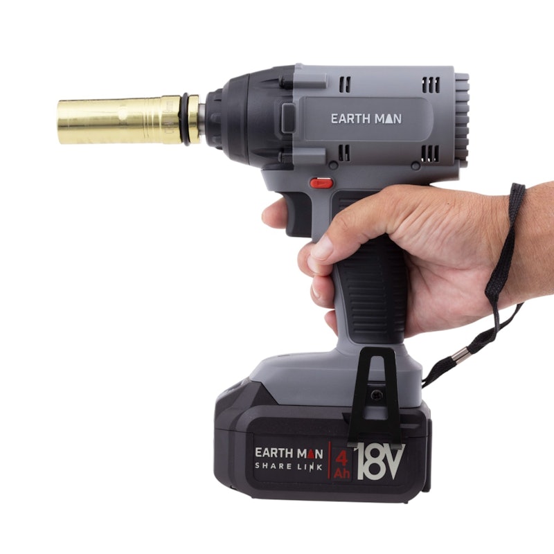 18V充電式インパクトレンチ 4