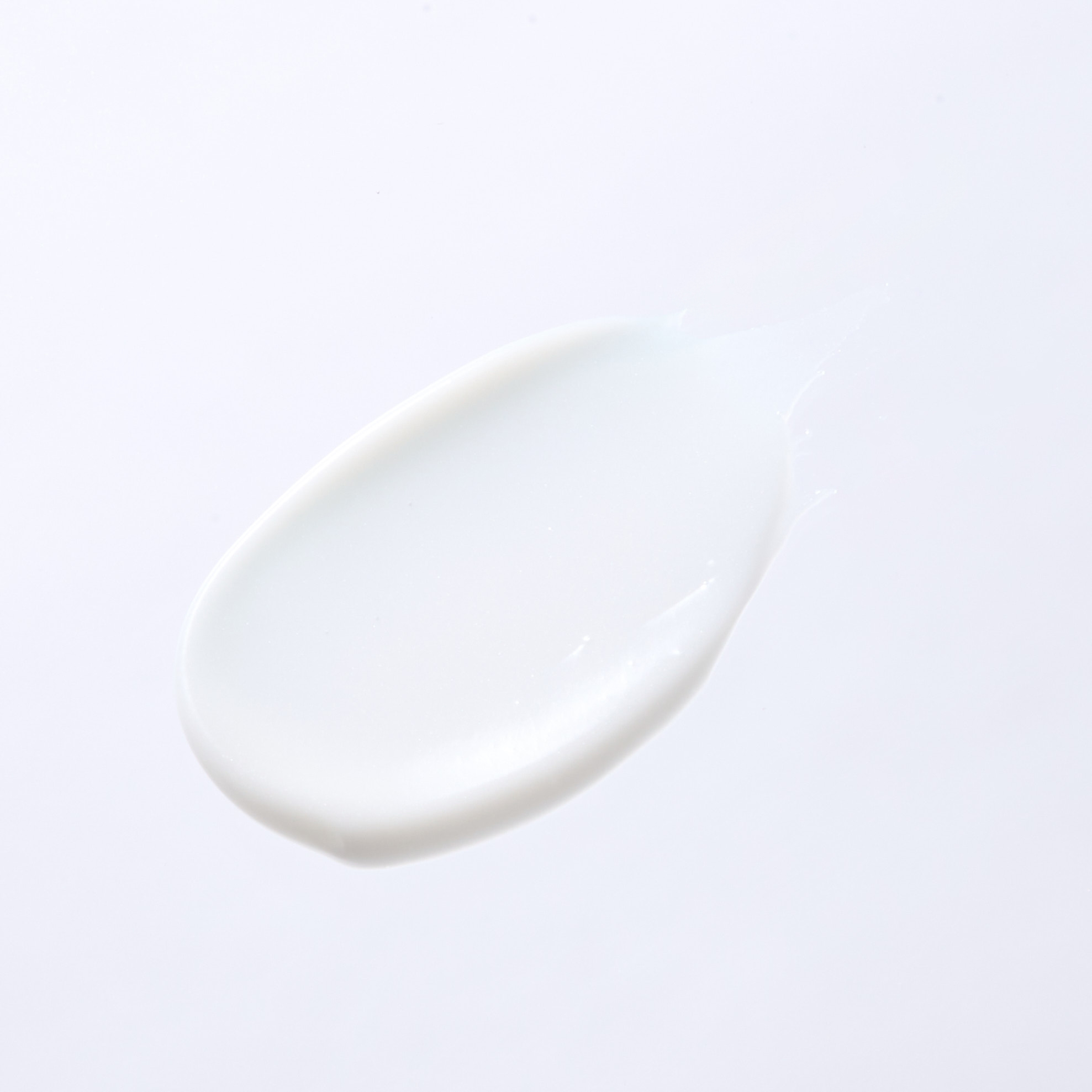 ランコム ジェニフィック アドバンスト アイクリームをレビュー