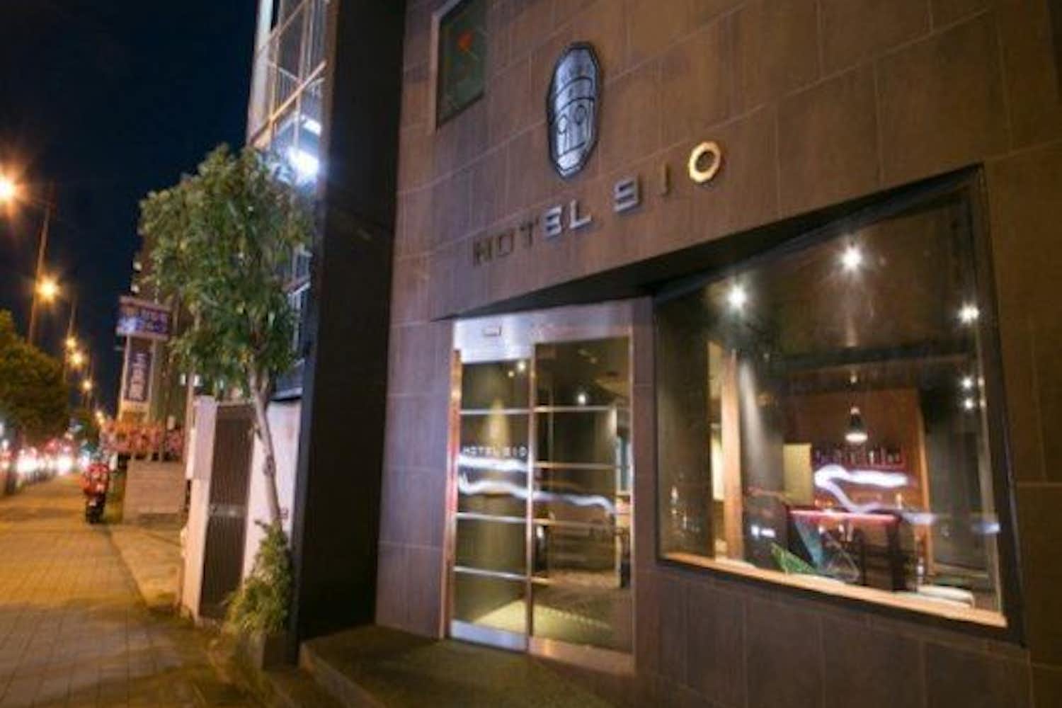 HOTEL910 1