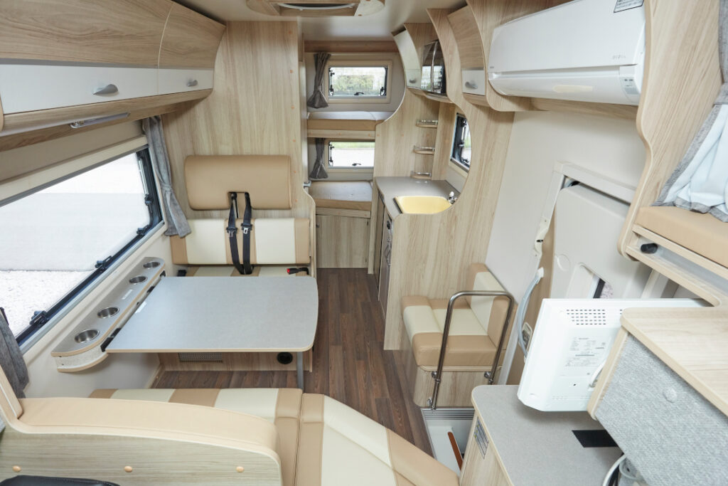 AROUND JAPAN RV Rental 5