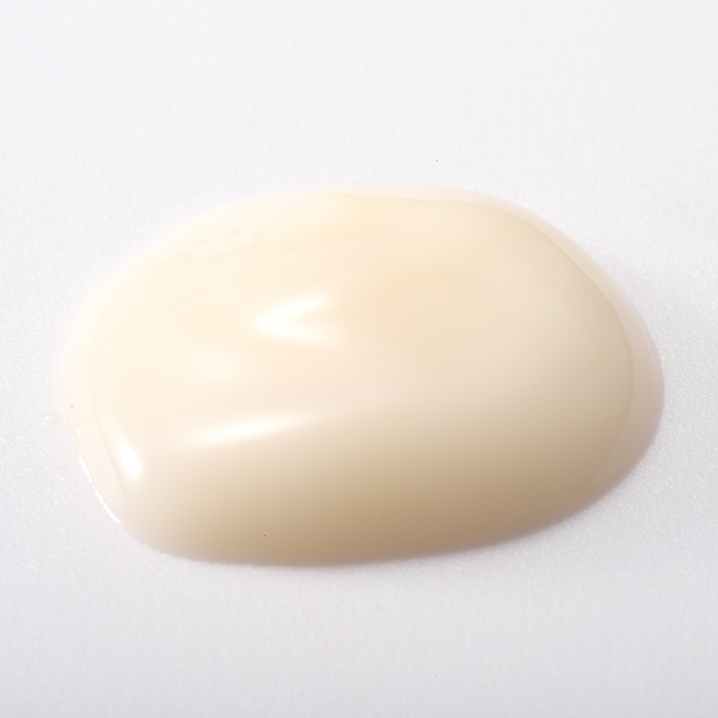 RMK スムース ミルクエッセンス 5