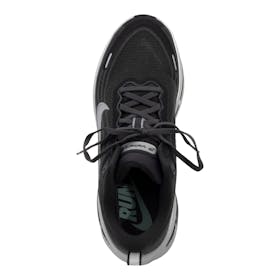 NIKE ボメロ プラス IM6011-060を検証レビュー!ランニングシューズの選び方も紹介 3