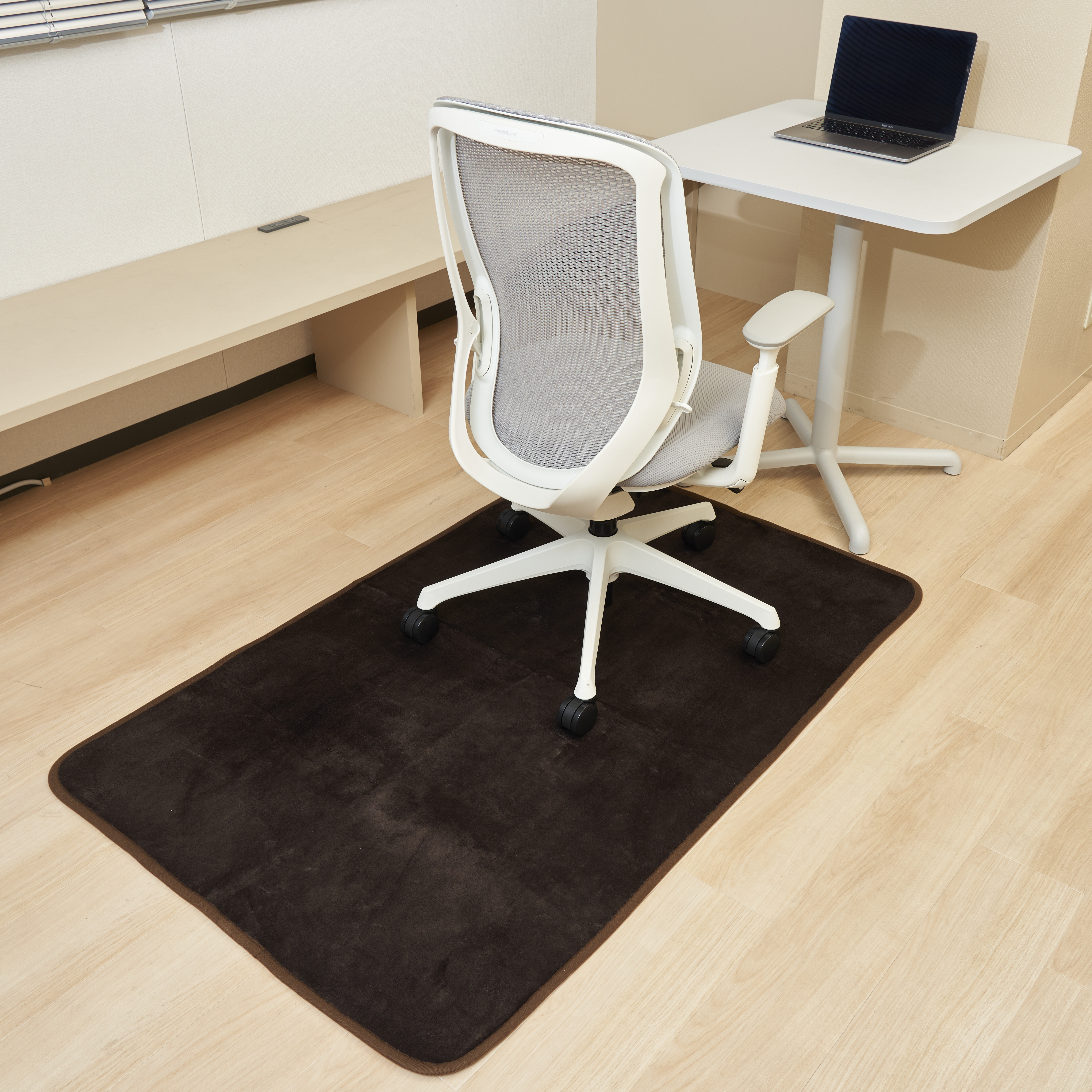 チェアマット カーペット 床保護マットデスク100 140cm ゲーミング