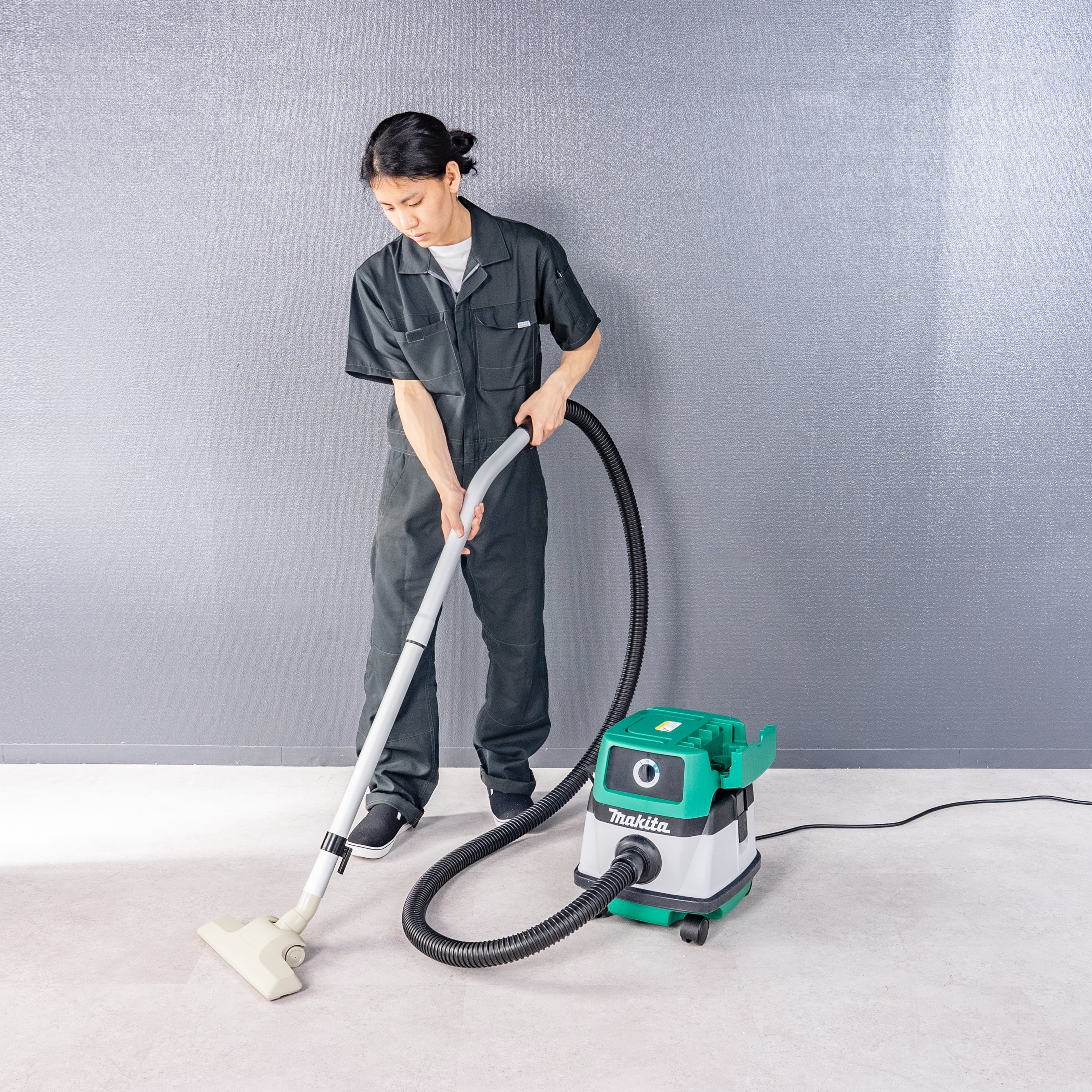 超スリムコンパクトでも業務級の超強力吸引力68Kpa♪❤乾湿両用☆真空パック器 超スリムコンパクトでも業務級の超強力吸引力68Kpa乾湿両用真空パック