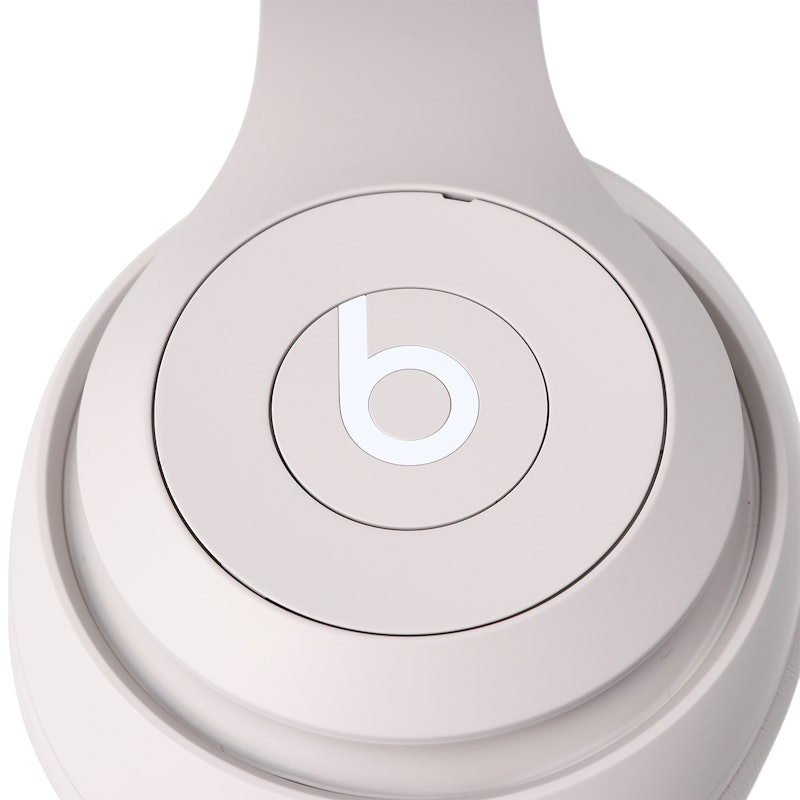 Beats Studio Pro 6