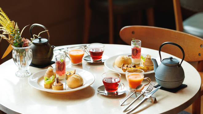 SALON BAKE&TEA 2